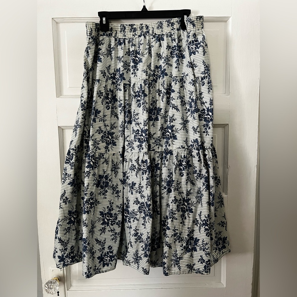 SHEIN Black and White Tiered A-Line Midi Skirt